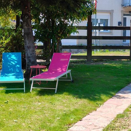 Apartamentos Rosa Jove Кабаньяс Экстерьер фото